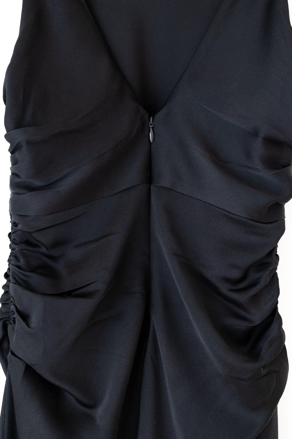 SHONA JOY LUXE HIGH NECK RUCHED MIDI DRESS