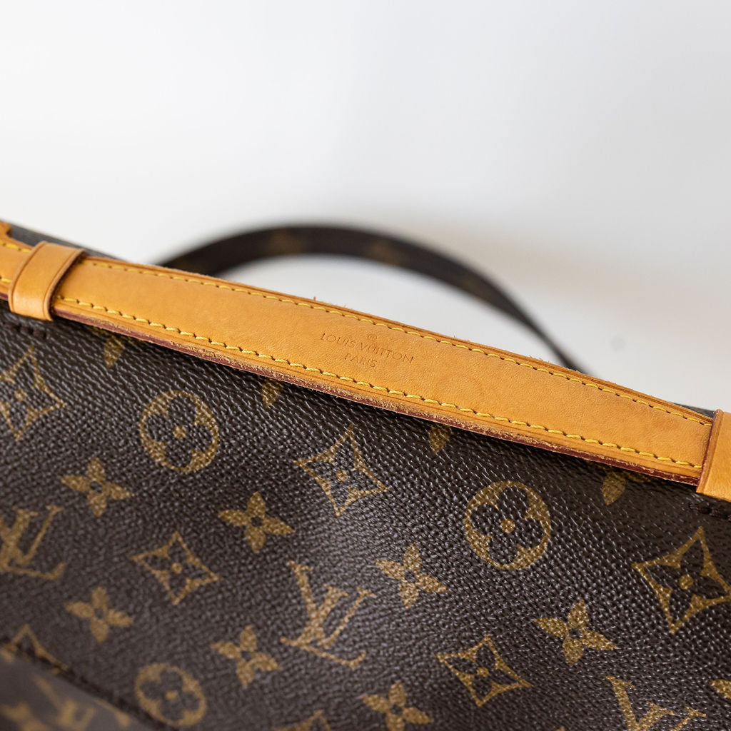 LOUIS VUITTON POCHETTE MÉTIS